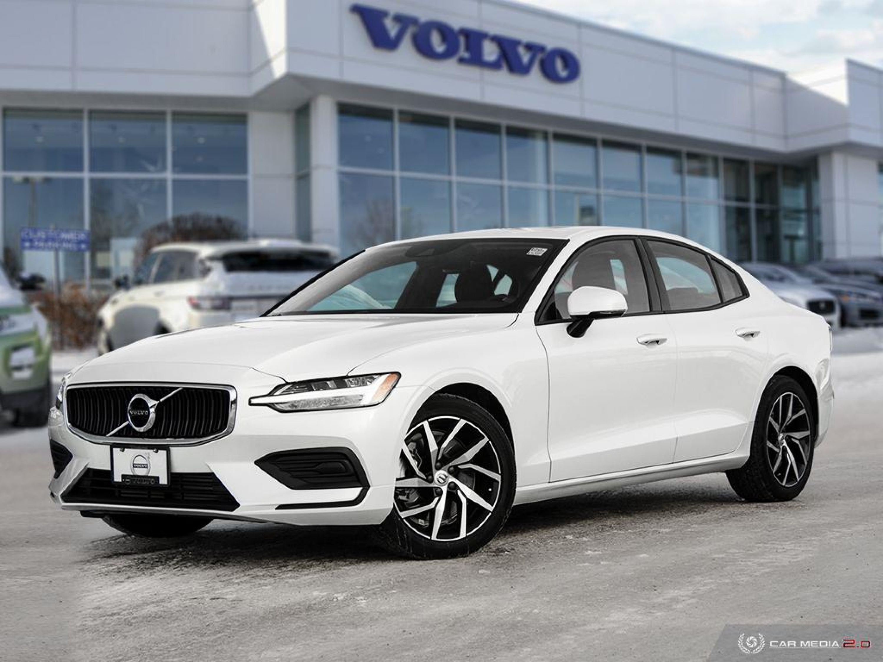 New 2020 Volvo S60 Momentum Awd